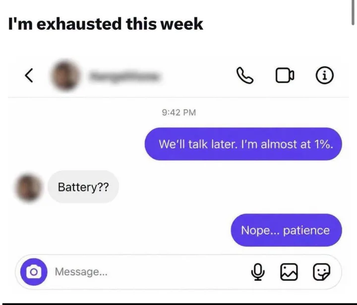 cu telefon si text I m exhausted this week i 9:42 9:42PM PM We ll talk later. almost at Wel...